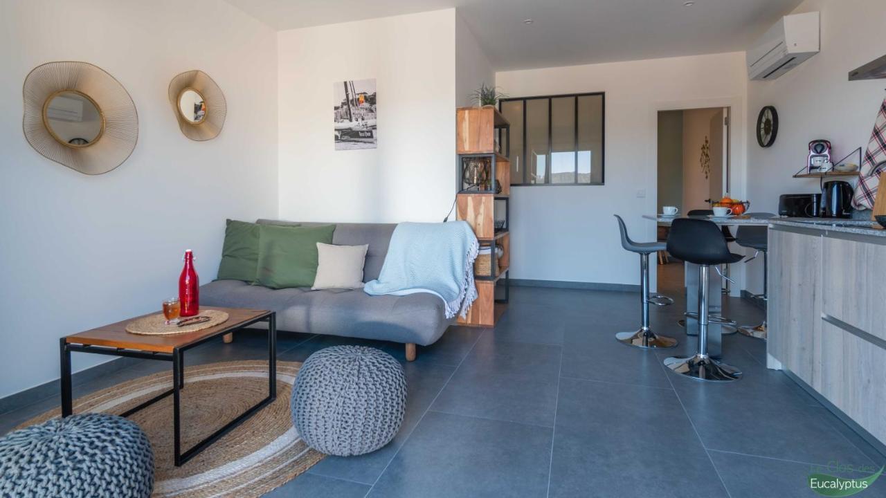 Le Clos Des Eucalyptus Le Plan-de-la-Tour 外观 照片